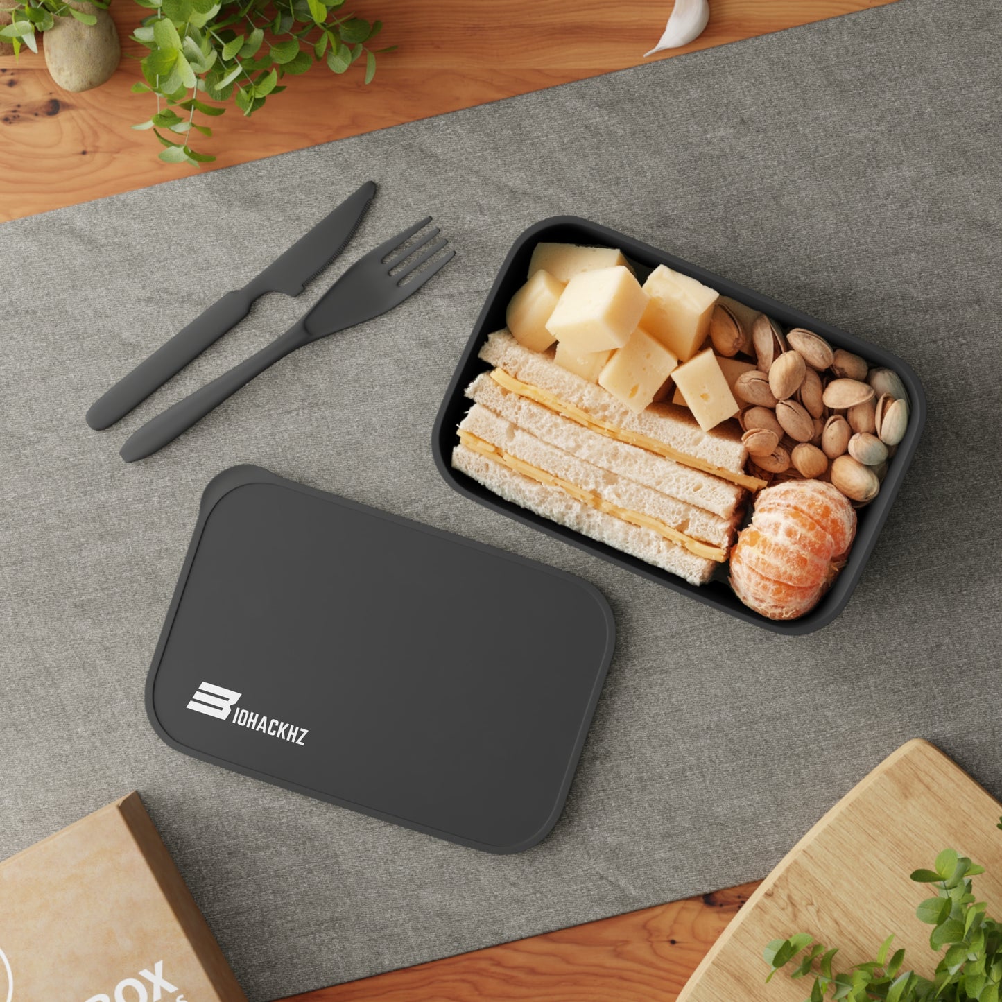 BENTO BOX + UTENSILS